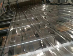 PC PET Corrugated Sheet Extrusion Line